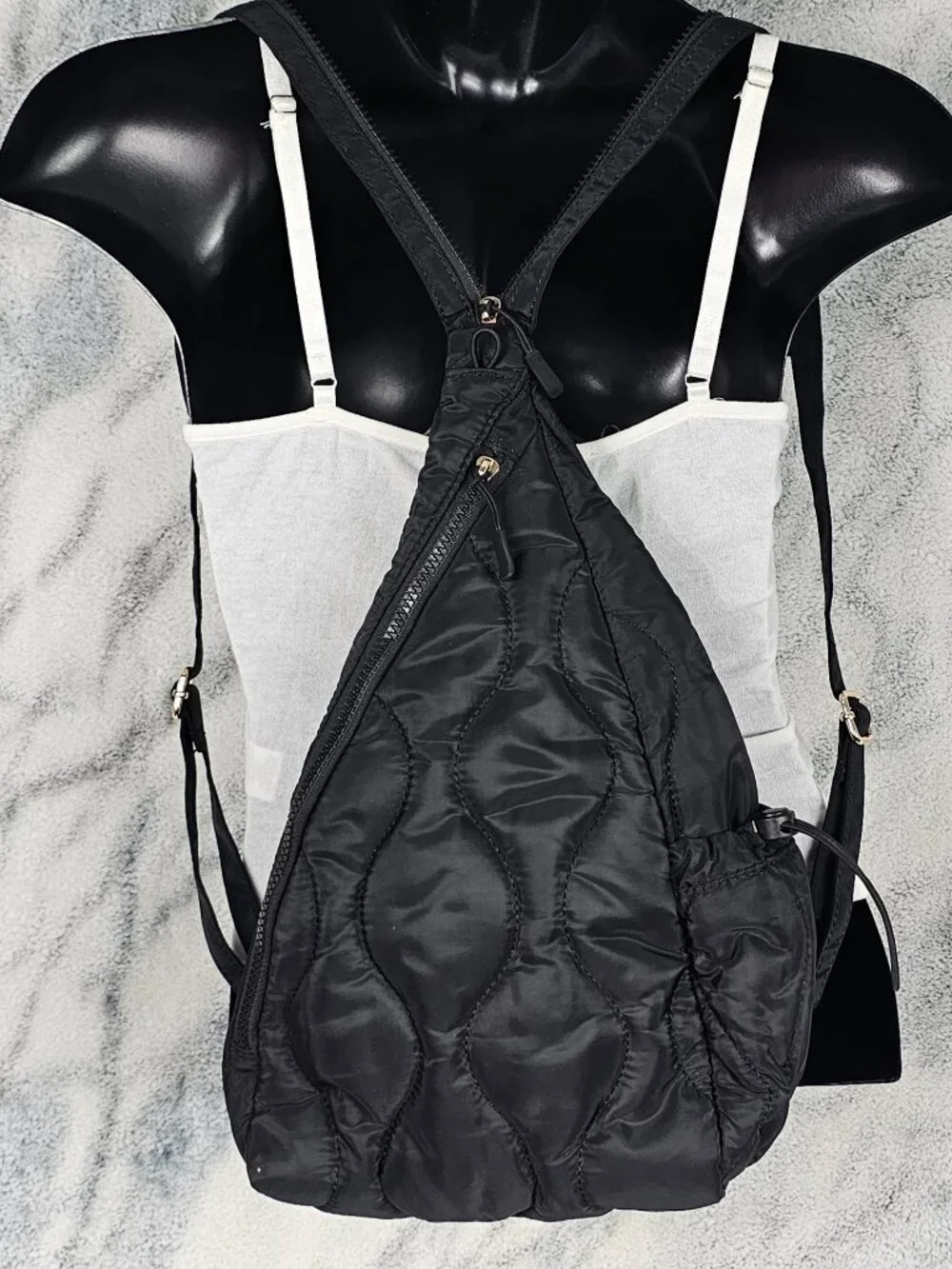 Pretty Simple Black Puffer Sling One-Shoulder Bag Or Backpack Multi-Way Tote